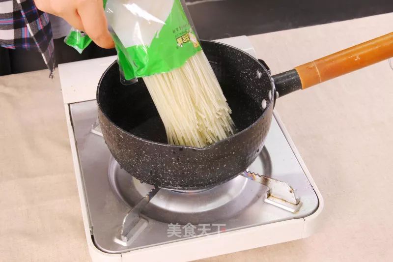 嗦（suo）粉是什么操作？难道只有南方人才知道吗？