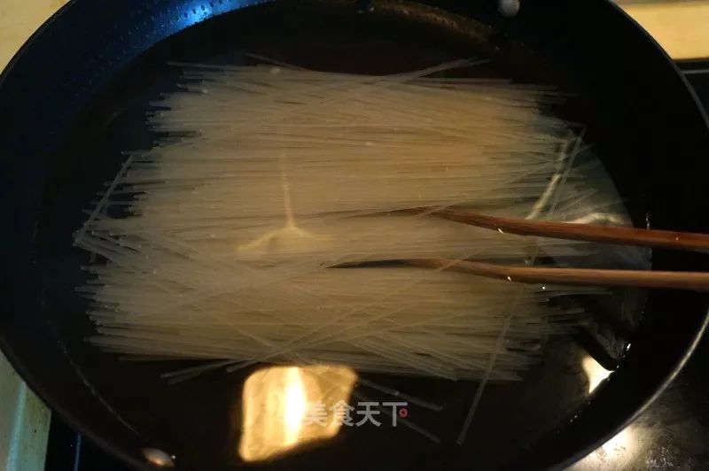 嗦（suo）粉是什么操作？难道只有南方人才知道吗？