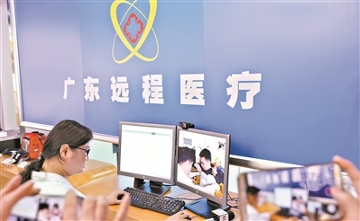 没煮熟的芋头吃了会不会中毒,芋头不成熟吃了会中毒吗