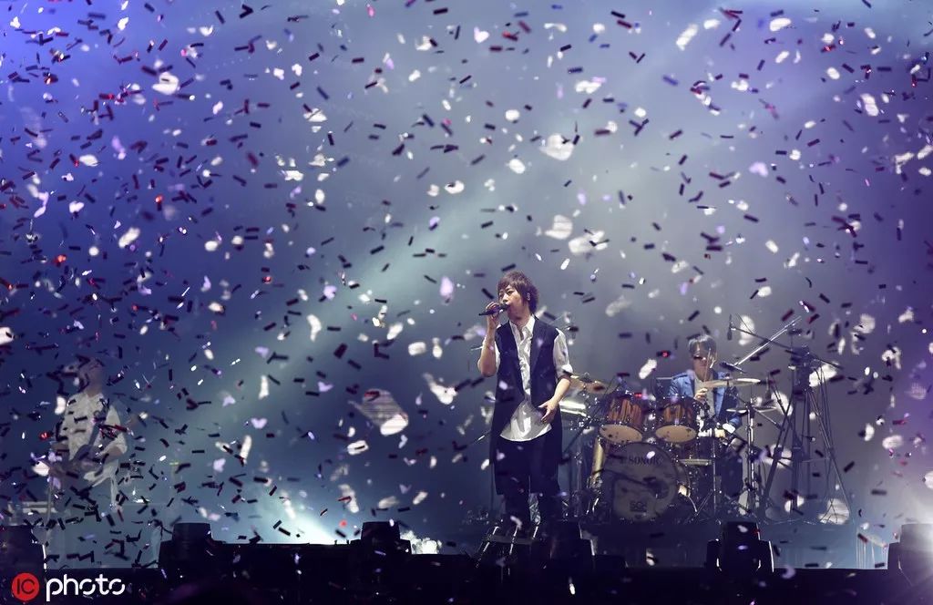 22年了，我们为什么还在听*月天五**