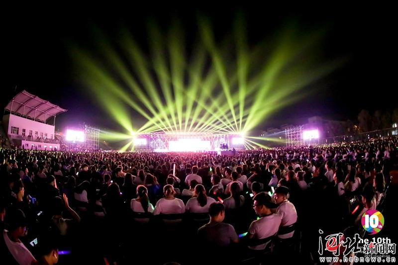 燕京理工大学生时尚设计盛典,燕京理工学院第十届时尚设计盛典