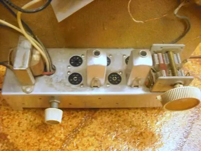 「无线电史话」足球迷专属“记分卡”收音机，1965年这款5电子管产品制造商成谜