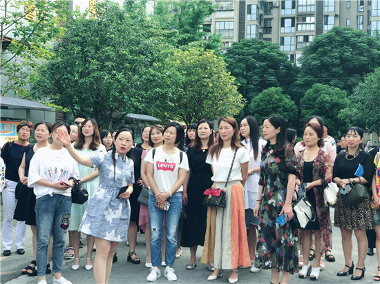 学术沟通促发展守望相助共进步乐山沙湾学校到雨城四小开展学术沟通活动