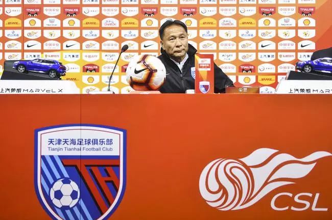 沈祥福打招呼视频,沈祥福主教练