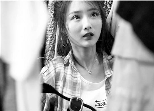 网红是靠什么来赚钱的,网红赚钱的毕竟是少数