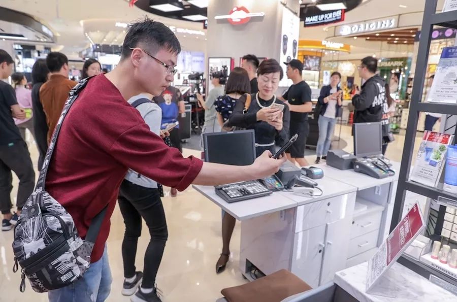 银泰百货转型过程,银泰百货是如何开展数字化营销