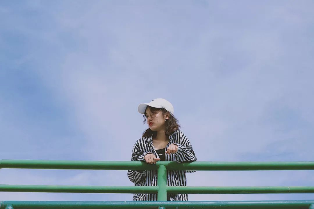 毕业打卡拍照,毕业拍写真照哪家好