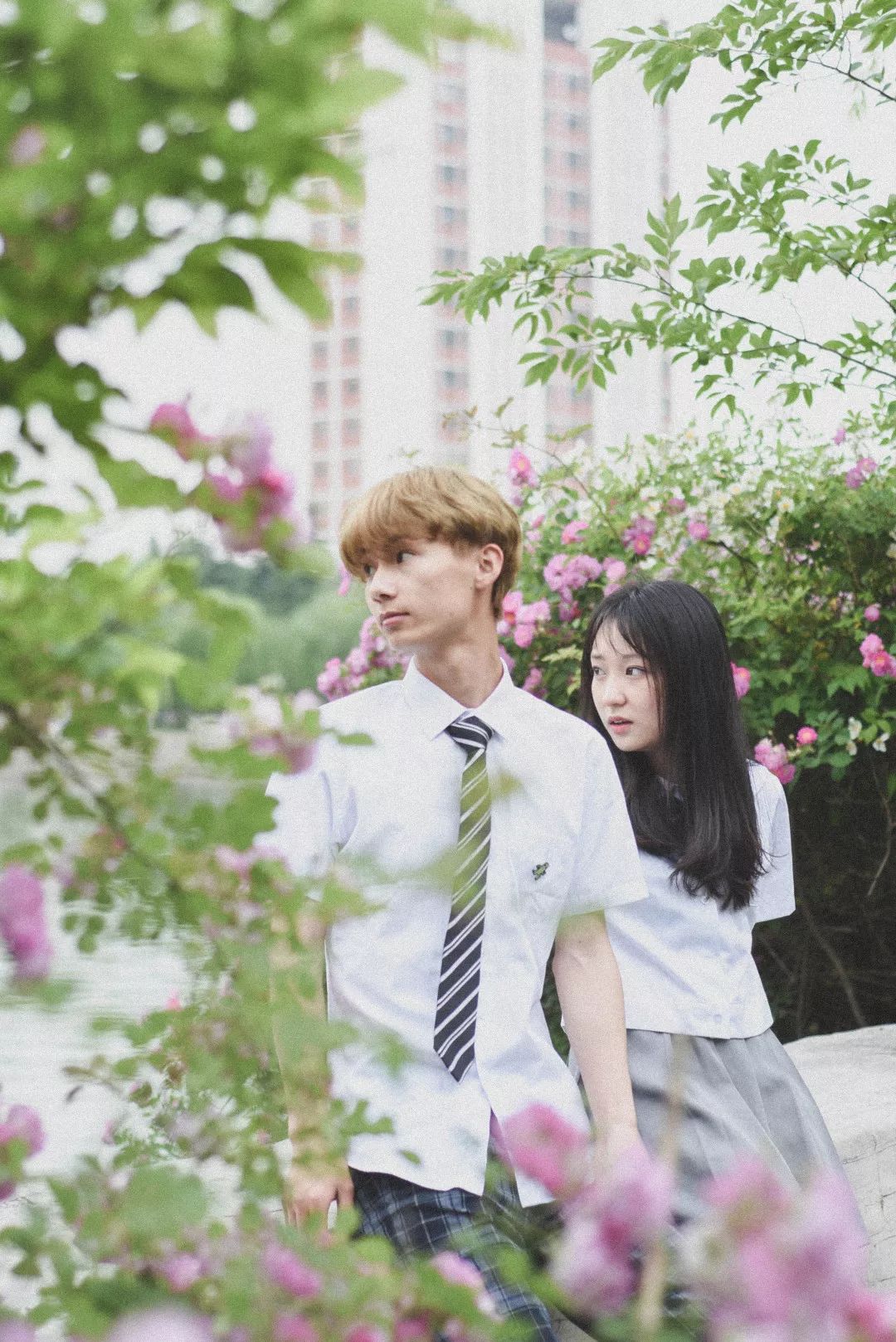 毕业打卡拍照,毕业拍写真照哪家好