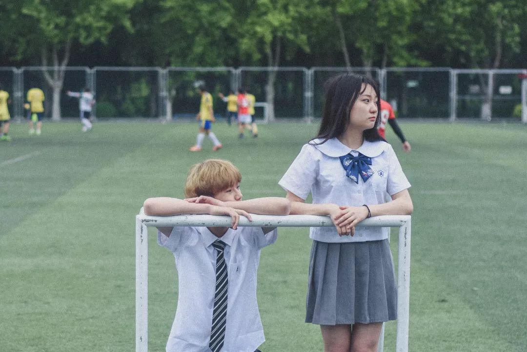 毕业打卡拍照,毕业拍写真照哪家好