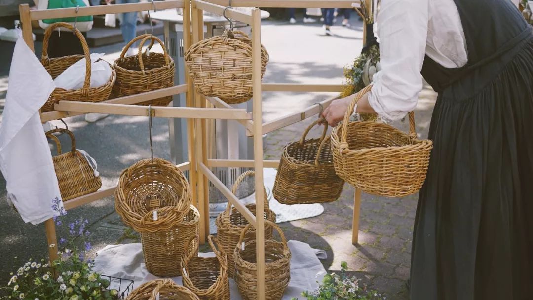 东京的跳蚤市场,网购让人越来越失望