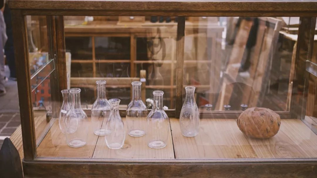 东京的跳蚤市场,网购让人越来越失望