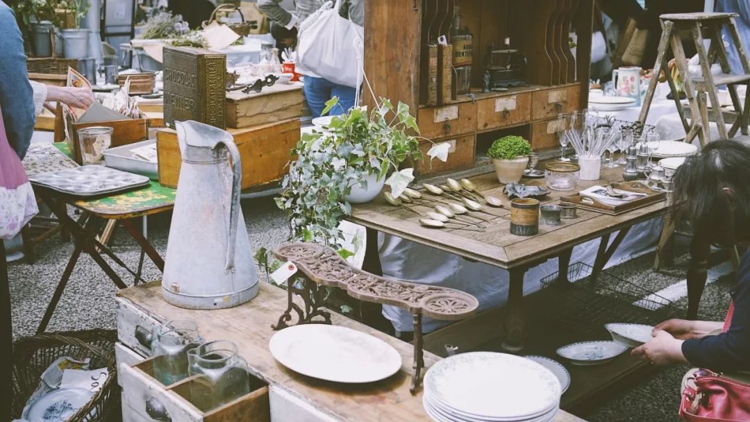 东京的跳蚤市场,网购让人越来越失望