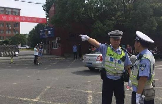 当端午遇上高考的仪式,端午节助力高考