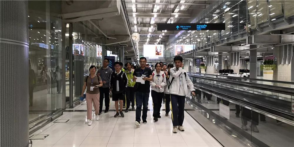 泰国沟通｜万中遇上易三仓，这个夏天太美好！