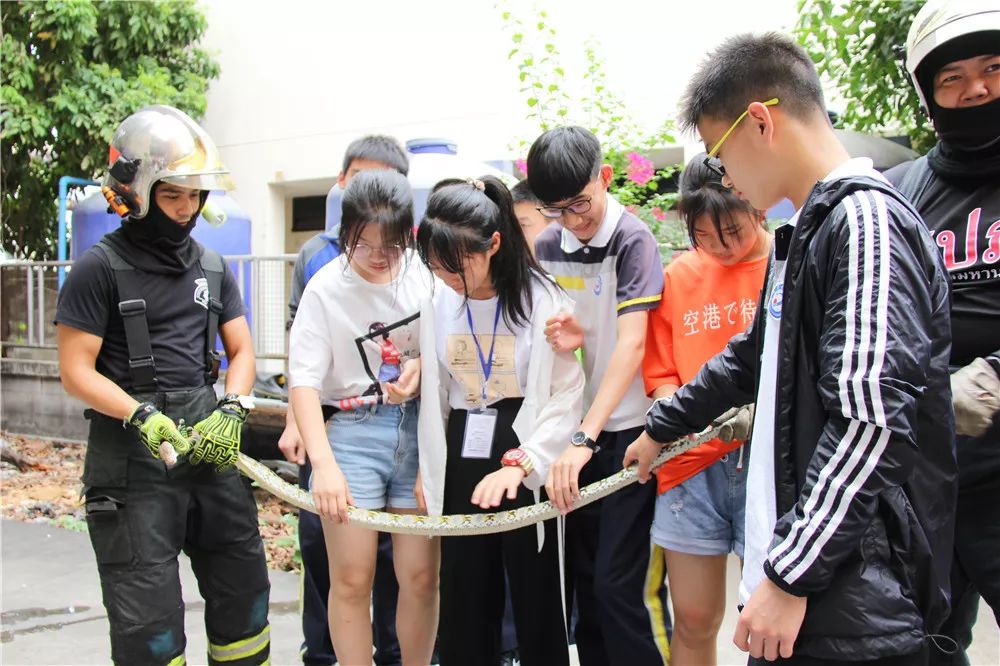 泰国沟通｜万中遇上易三仓，这个夏天太美好！