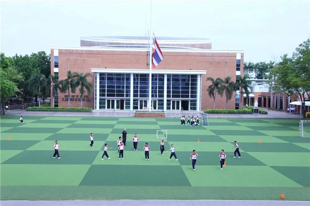 泰国沟通｜万中遇上易三仓，这个夏天太美好！