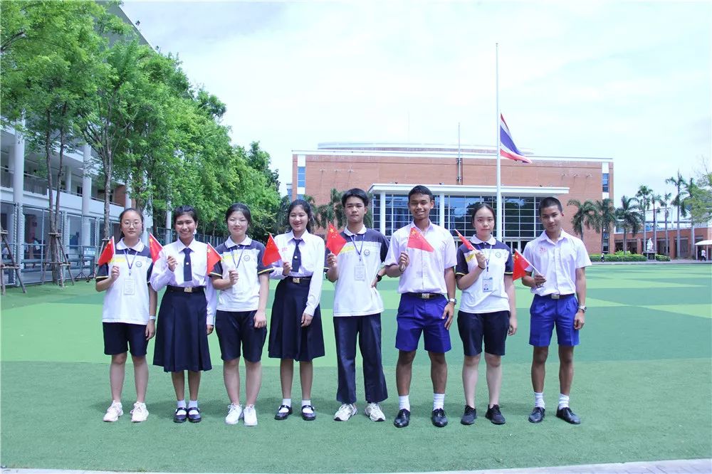 泰国沟通｜万中遇上易三仓，这个夏天太美好！