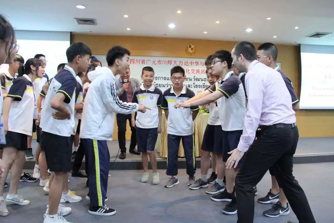 泰国沟通｜万中遇上易三仓，这个夏天太美好！