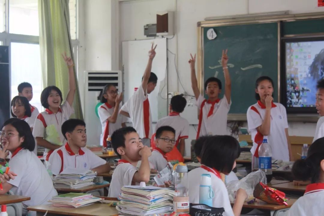 庆六一红领巾活动,少年儿童心向党庆六一活动