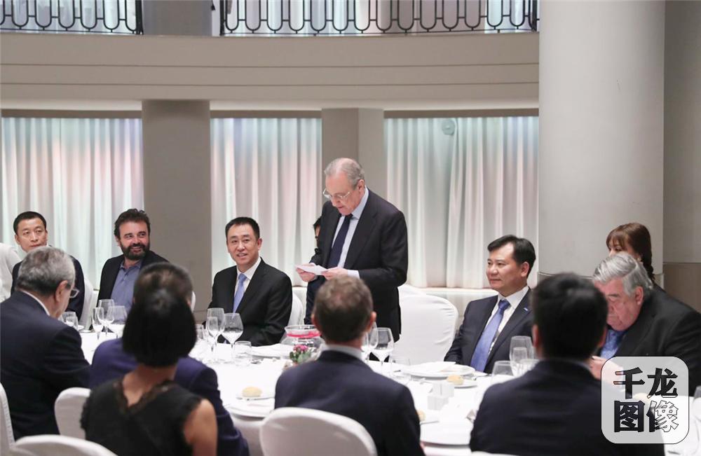 许家印恒大足球高光时刻,许家印世界杯比赛