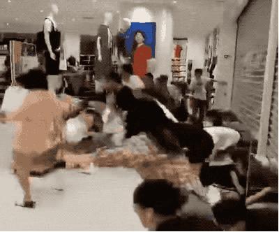 优衣库kaws为什么受欢迎,优衣库x和kaws哪个好用