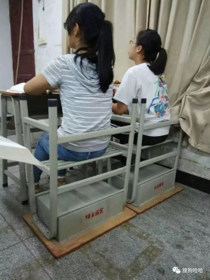 小学生搞笑作文爸爸的绝招,爸爸的十个绝招