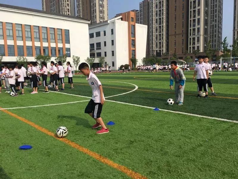 钱塘新区前进足球场,杭州钱塘新区前进5人足球场