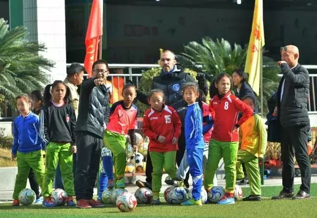 武汉市硚口校园足球,硚口区校园足球联赛2024