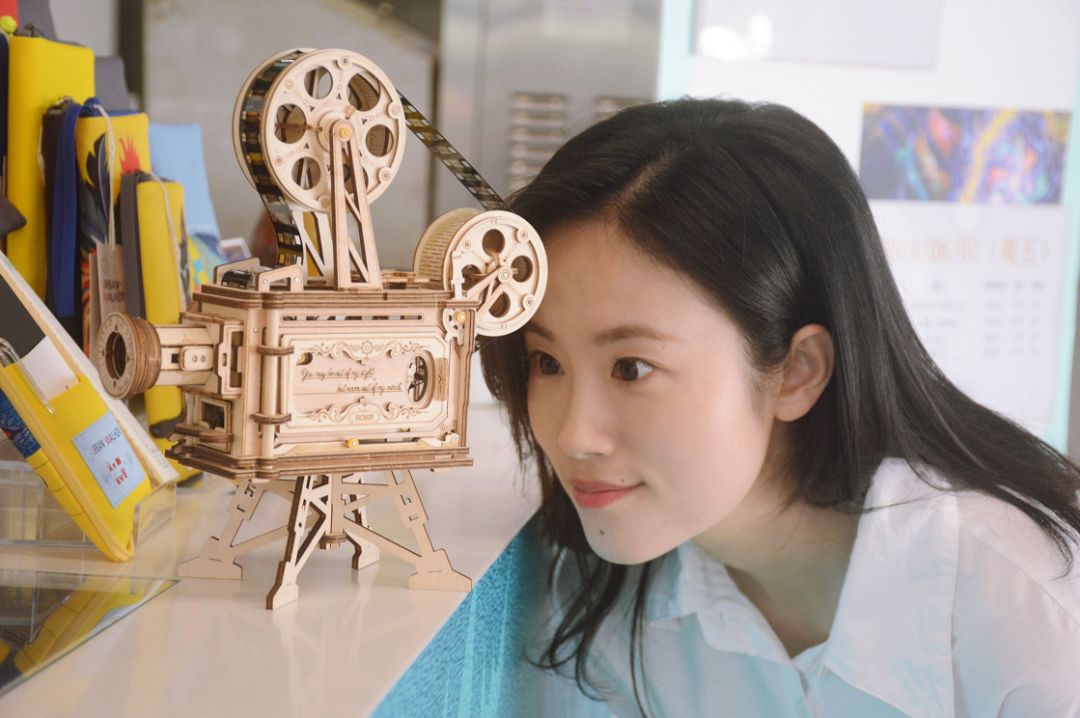 【宁宁夜话】我与天山电影院