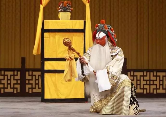 戏曲的调子一样,戏曲的唱腔和动作