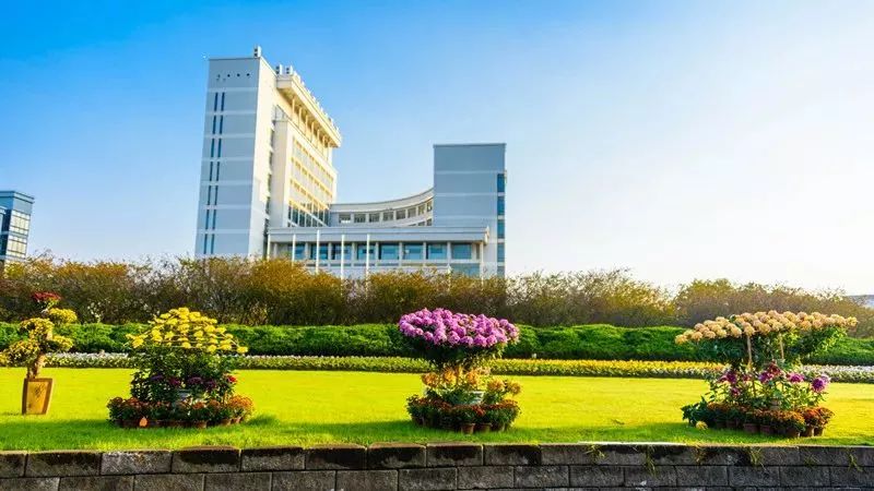 欢迎乘坐时光机！这里是上海大学宝山校区