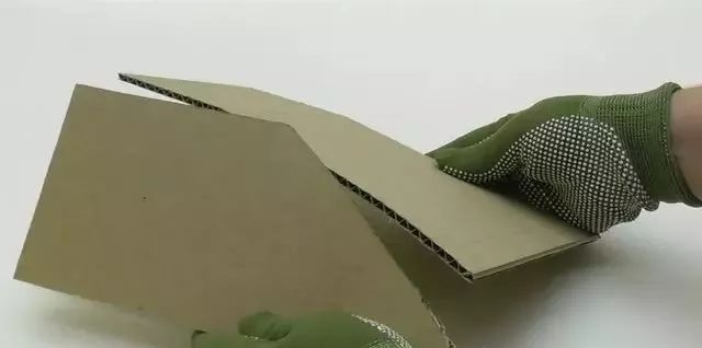 纸板箱做电话机,自己用纸板制作电话机视频