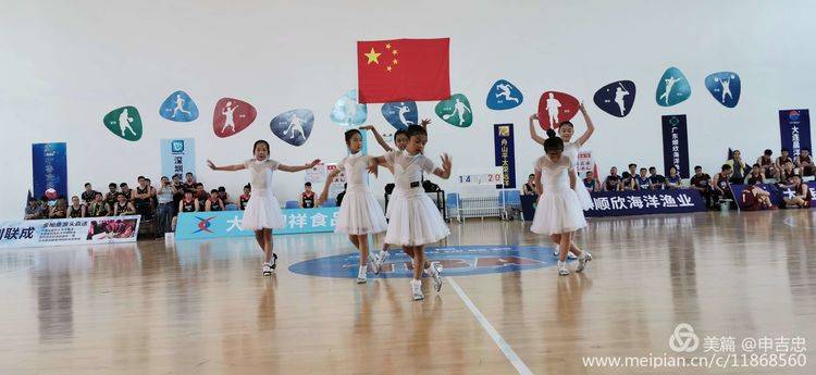 金枪鱼蓝鳍比赛,金枪鱼篮球俱乐部比赛