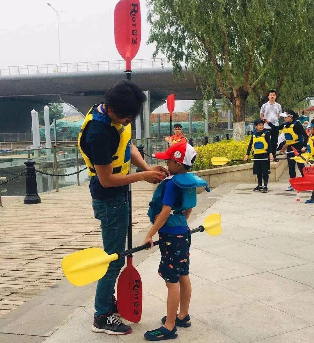 扬州父亲节亲子趣味运动会,水上乐园父亲节亲子活动