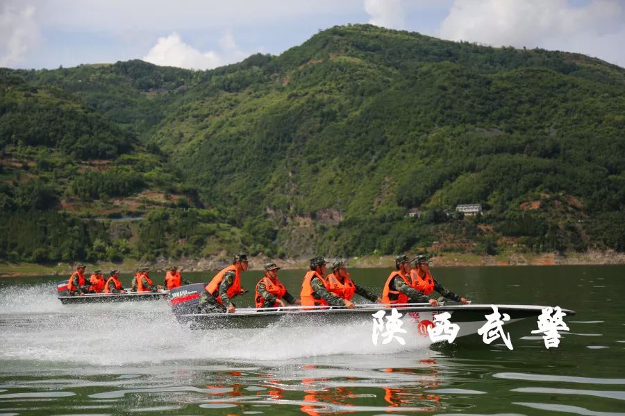 水上精兵训练方法视频,水上尖兵完整版