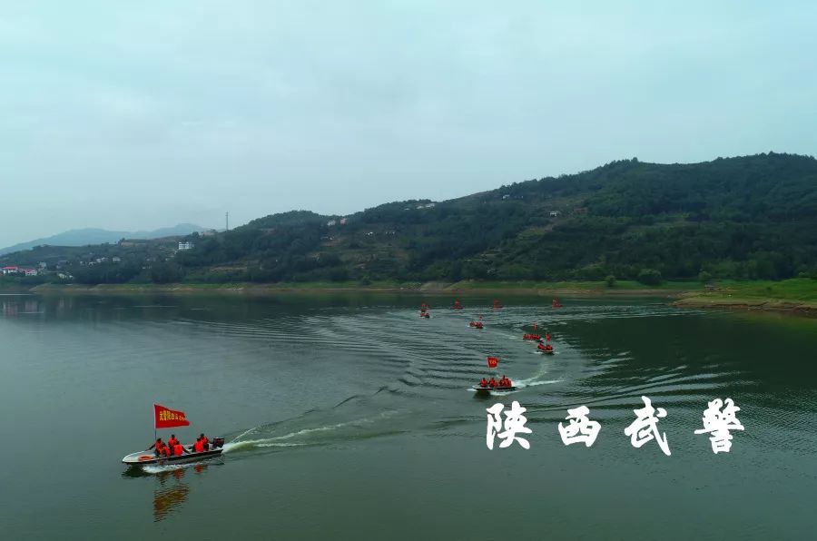 水上精兵训练方法视频,水上尖兵完整版