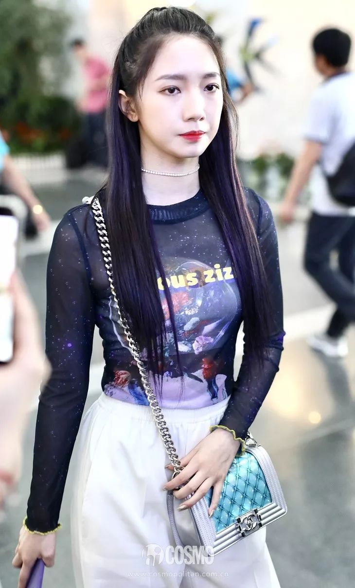 超越妹妹的视频,超越妹妹出道以前照片