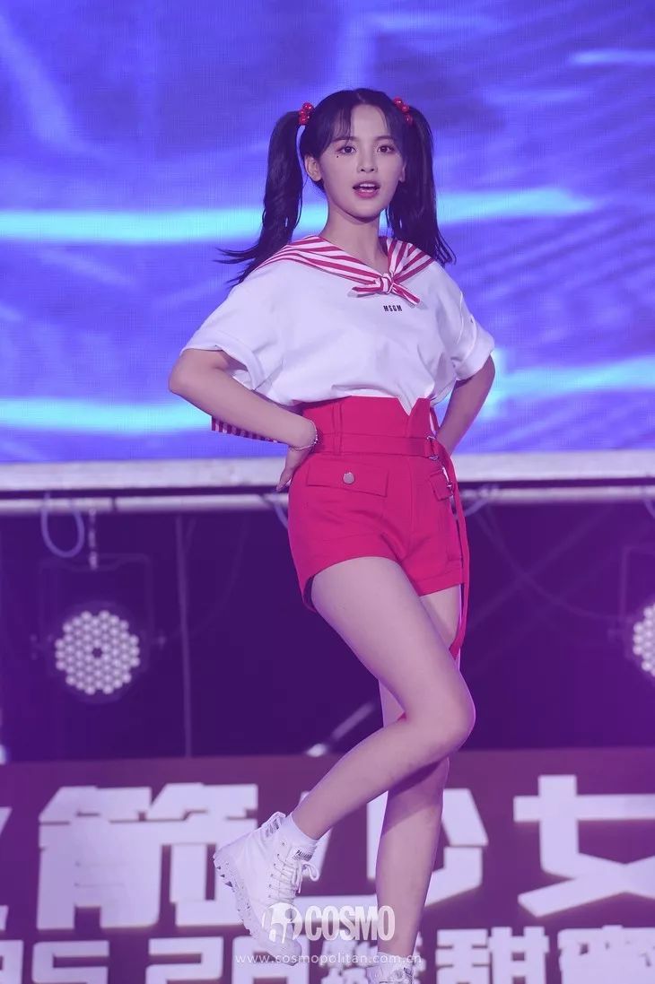 超越妹妹的视频,超越妹妹出道以前照片