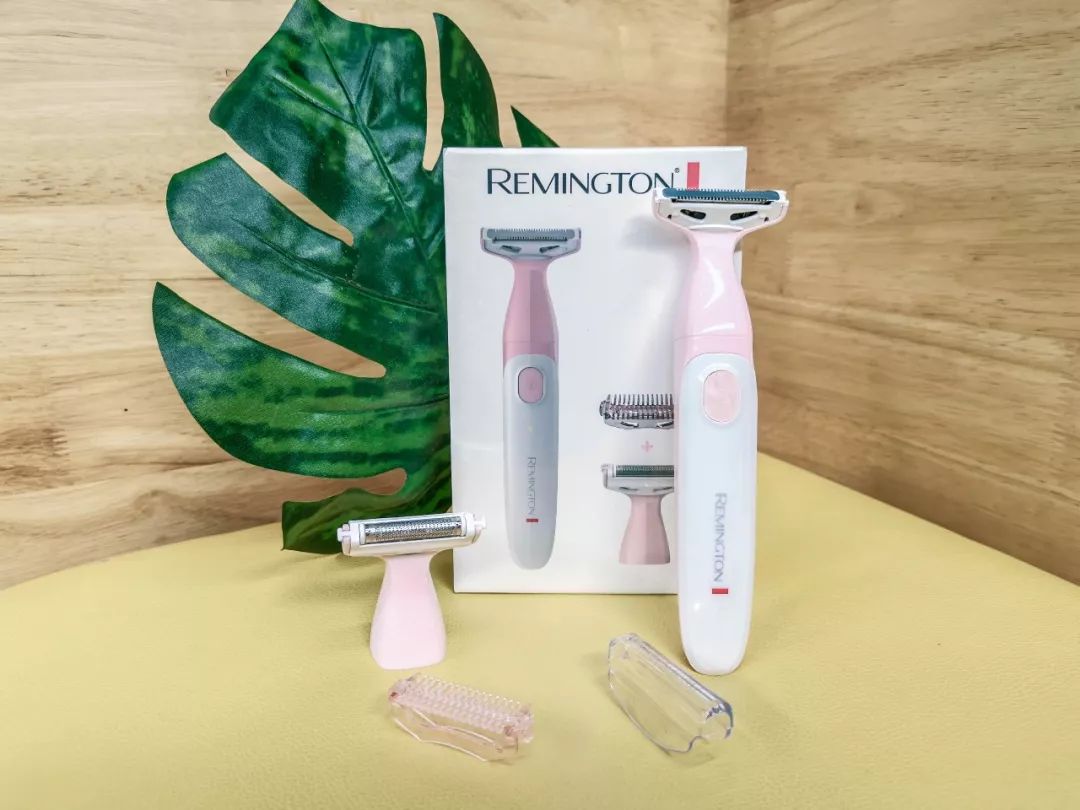 夏天出门穿衣服忘记穿裤子了,夏天到了穿毛裤