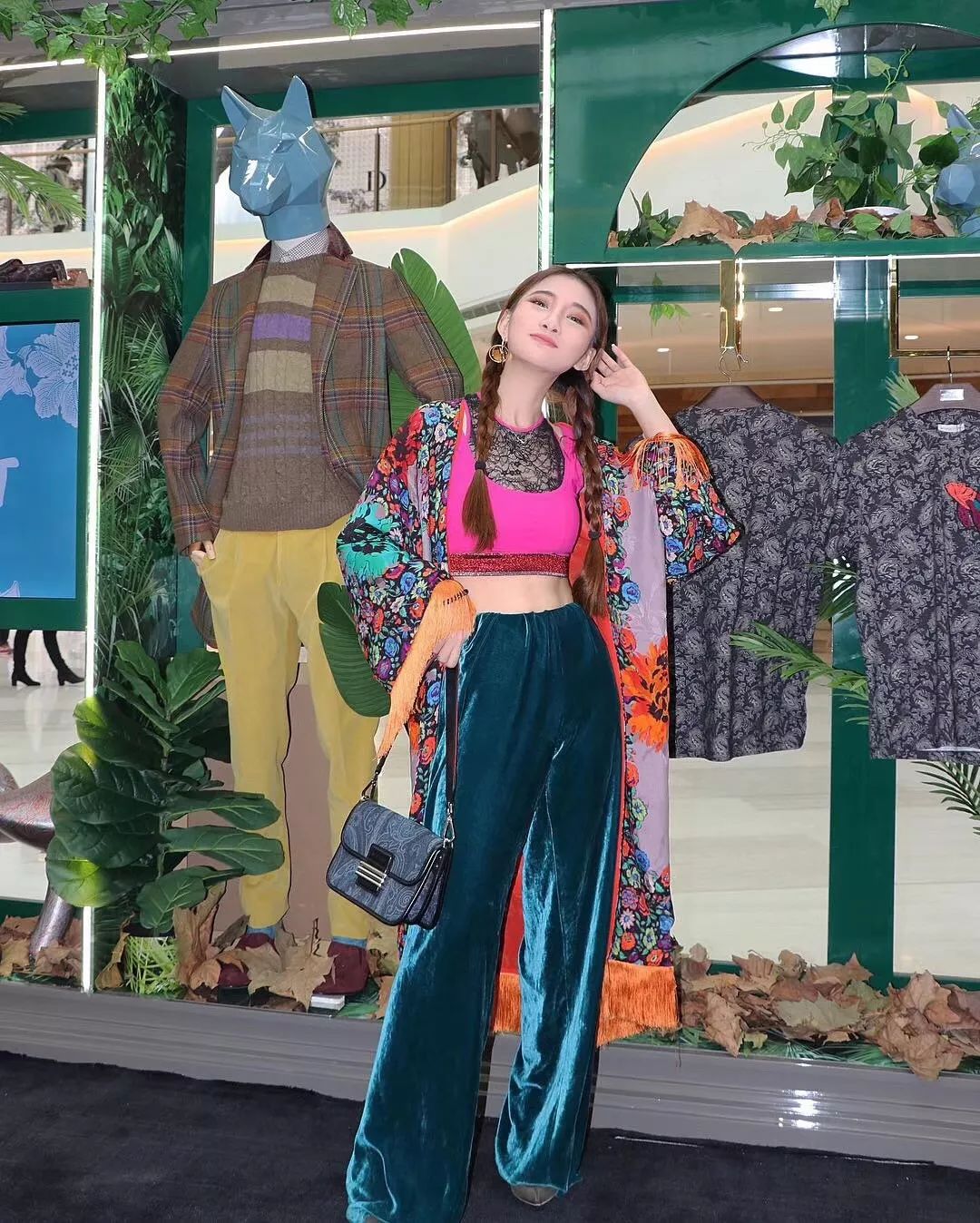 编辑部姐妹团讲解我的30套春夏灵魂穿搭