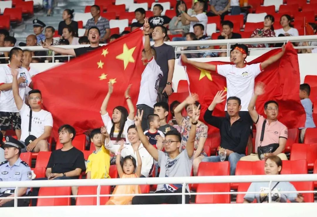 在蚌埠举行甲级足球比赛,蚌埠足球比赛视频