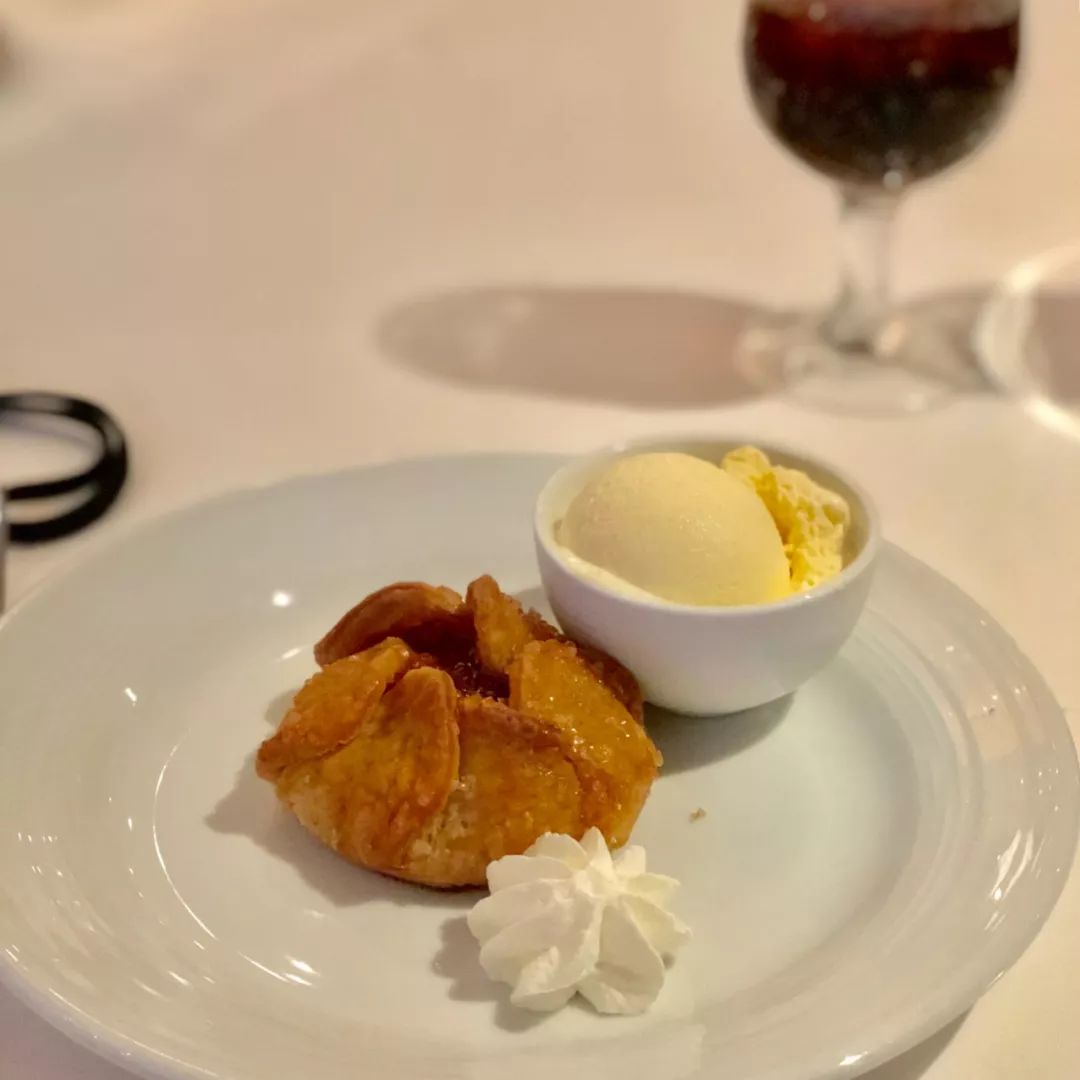 亚洲最大号游轮,亚洲最豪华游轮经过太平洋