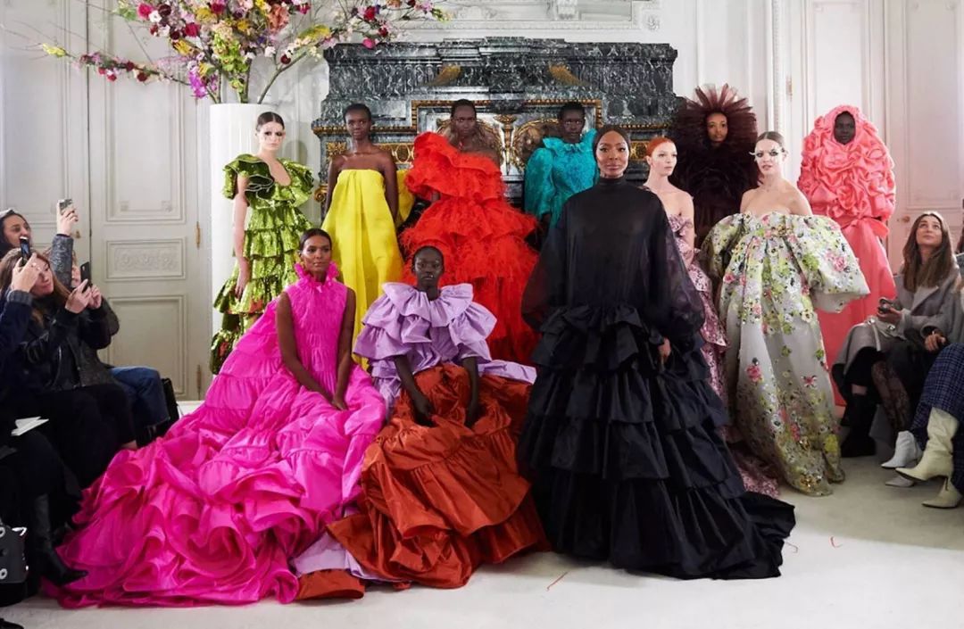 今年最新款的羽绒衫,日常休闲版大长羽绒衫