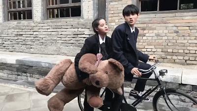 配你一脸,配一脸是啥意思