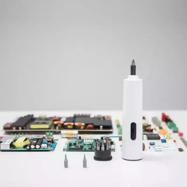 为什么手动剃须刀是男人的浪漫,螺丝刀对男生的诱惑力