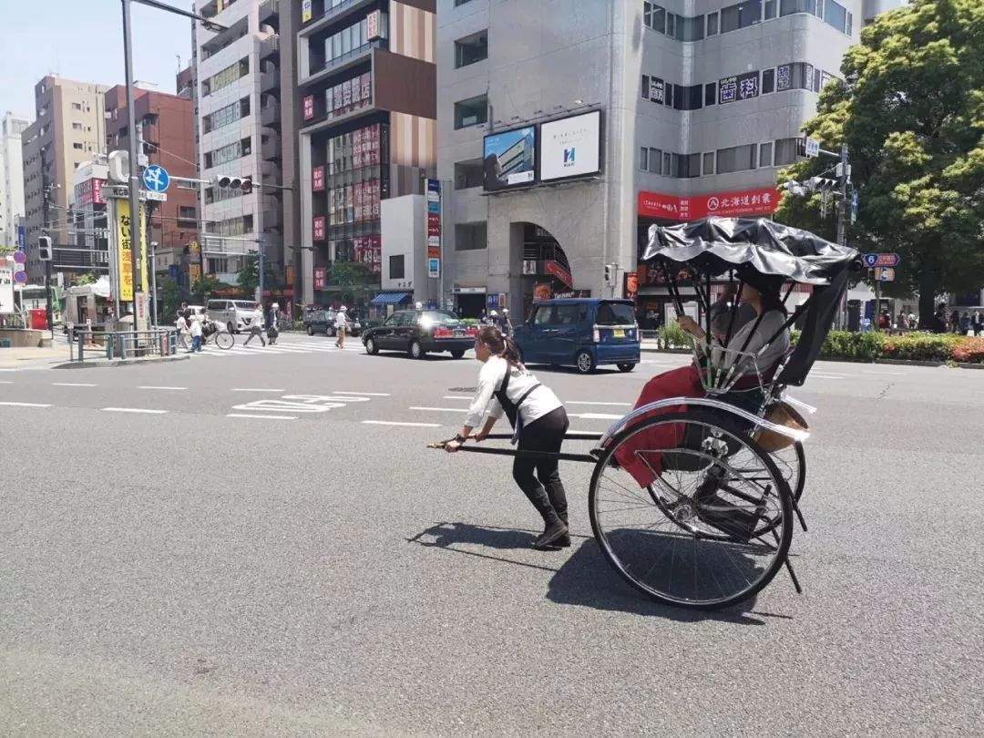 为什么现在人都喜欢去日本 (为什么很多人喜欢去日本)