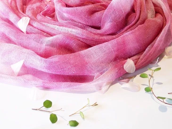 植物染布简单教程,绿色植物扎染怎么做