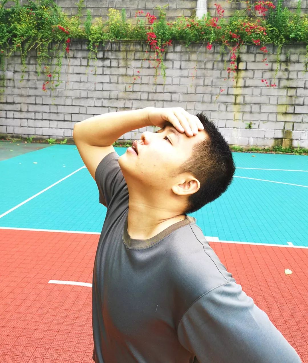 医生流鼻血的视频,医生流鼻血视频