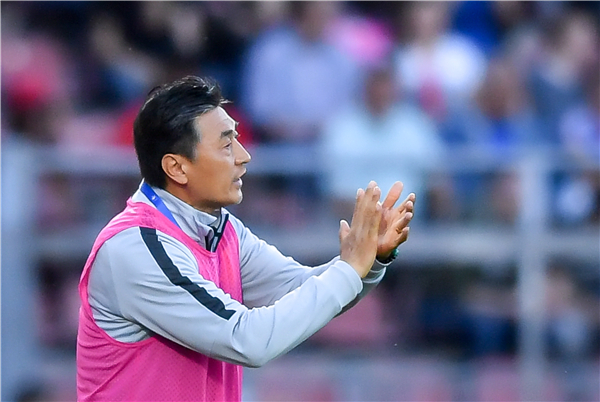 父亲节快乐！女足世界杯上，那些如师如父亦兄亦友的男教练们