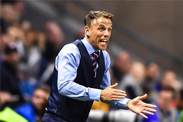 父亲节快乐！女足世界杯上，那些如师如父亦兄亦友的男教练们